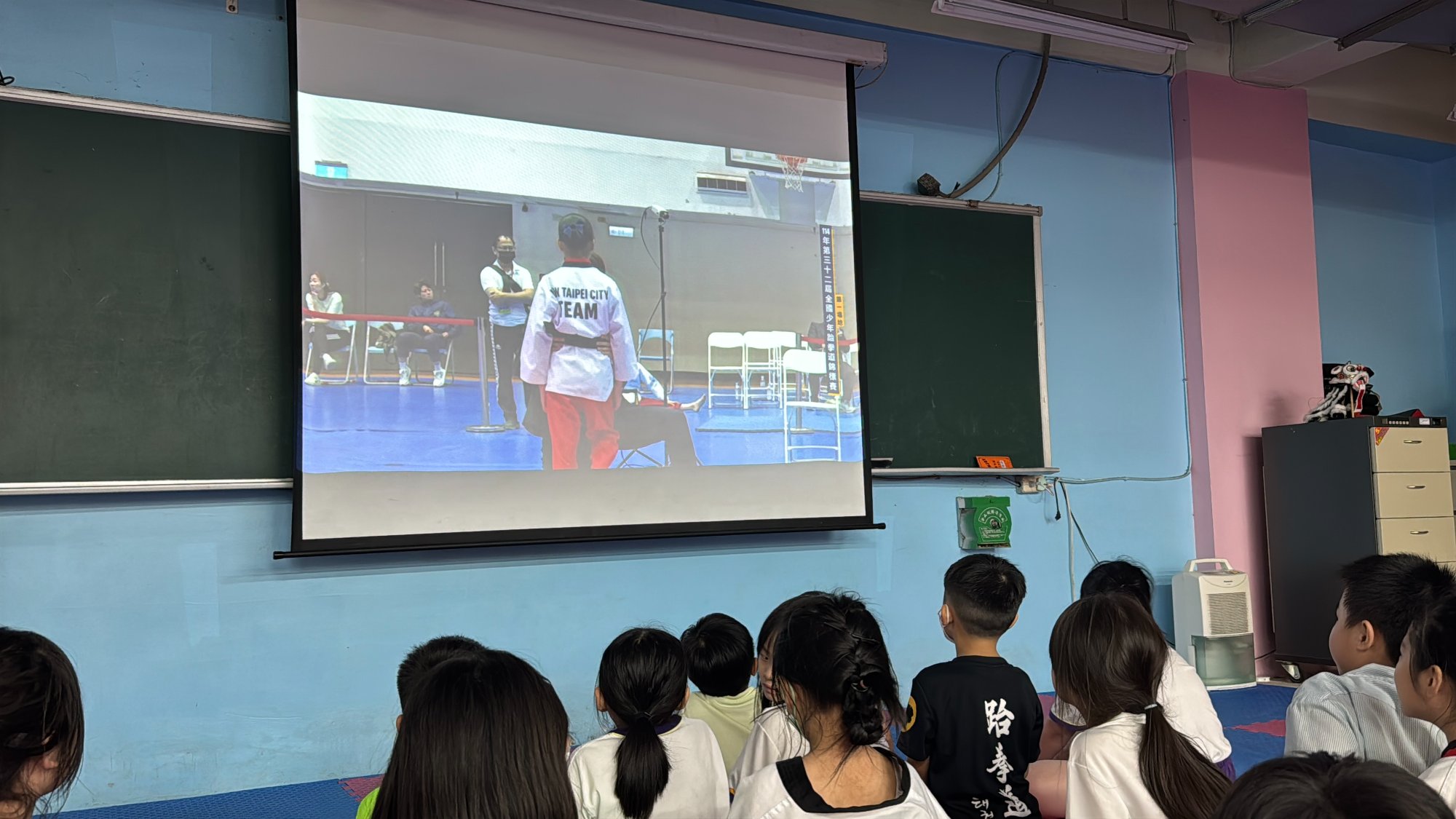 校園推廣教學