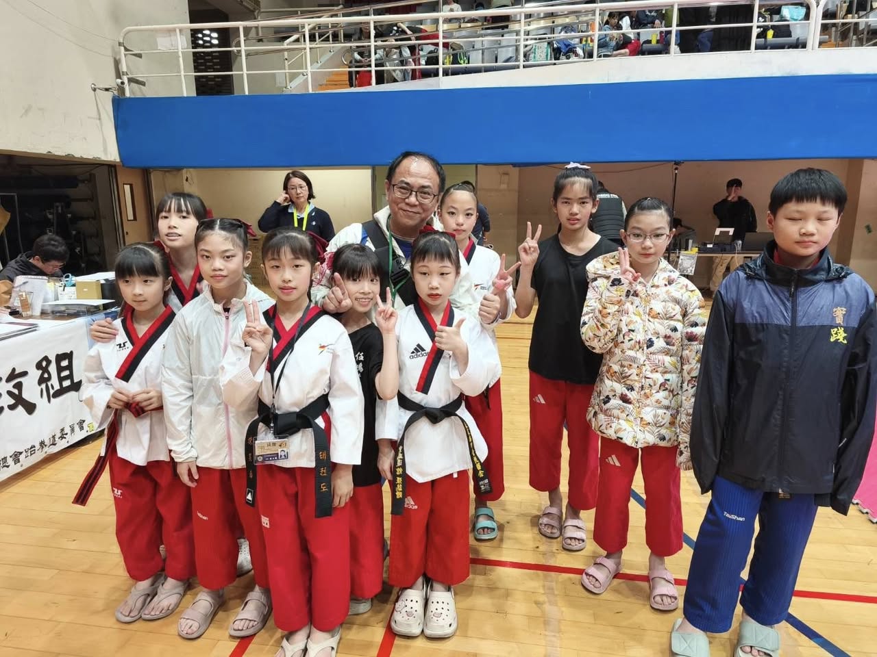 115年新北市小學運動會大合照3